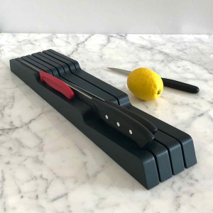 Çekmece içi bıçaklık